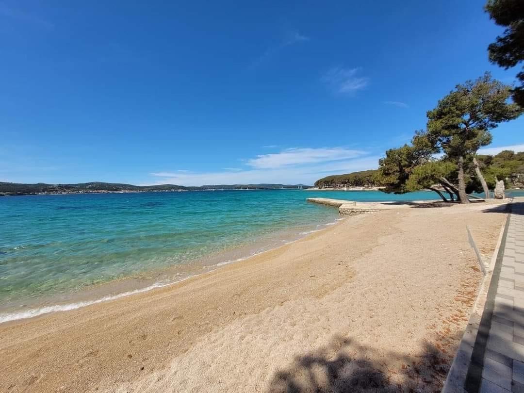 Mobile Homes Malu Biograd Na Moru Exteriér fotografie
