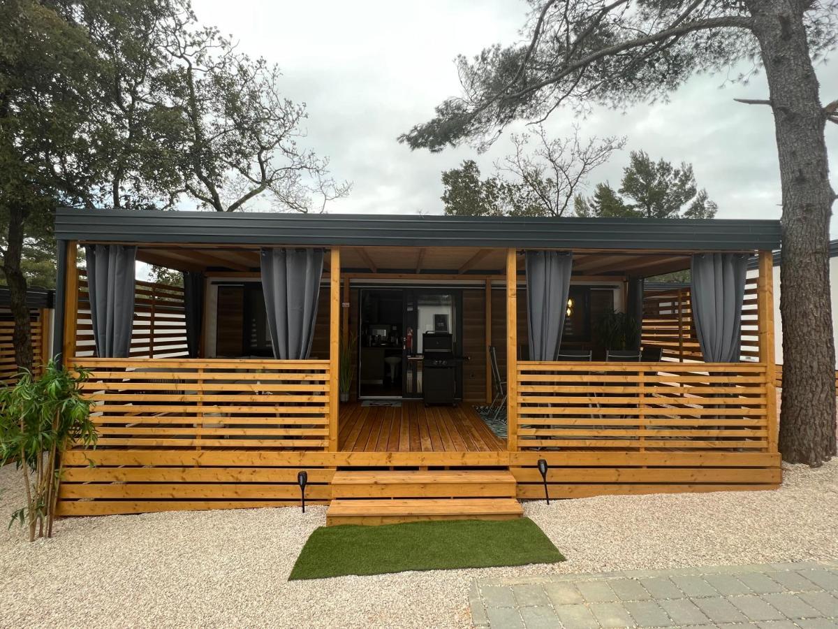 Mobile Homes Malu Biograd Na Moru Exteriér fotografie