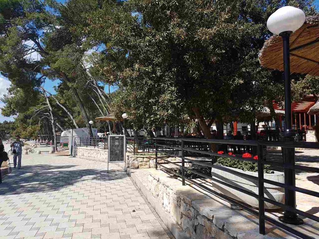 Mobile Homes Malu Biograd Na Moru Exteriér fotografie