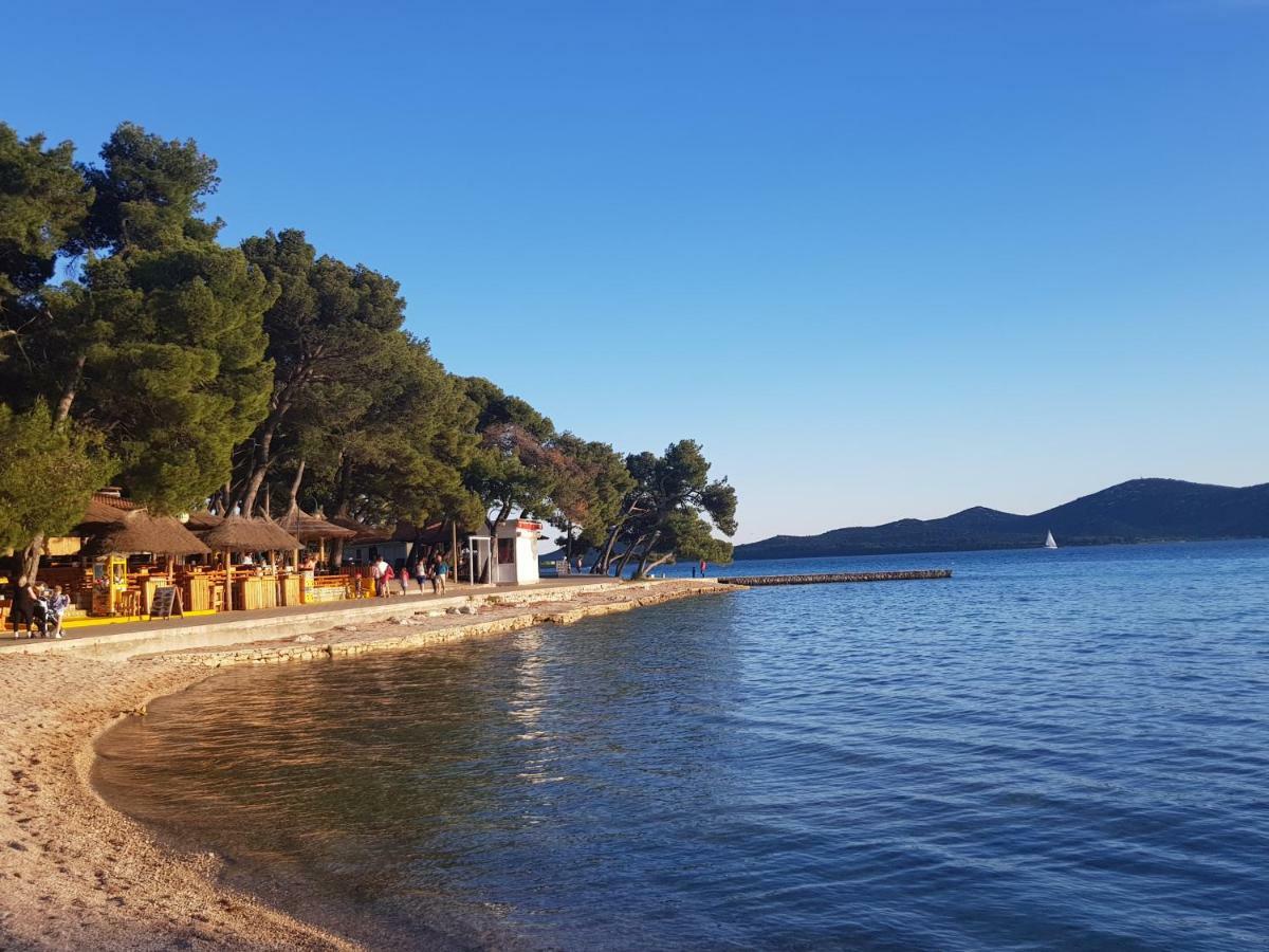 Mobile Homes Malu Biograd Na Moru Exteriér fotografie